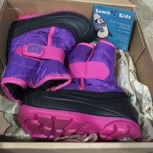 Kamik Toddler Girl Snow boots- Size 6